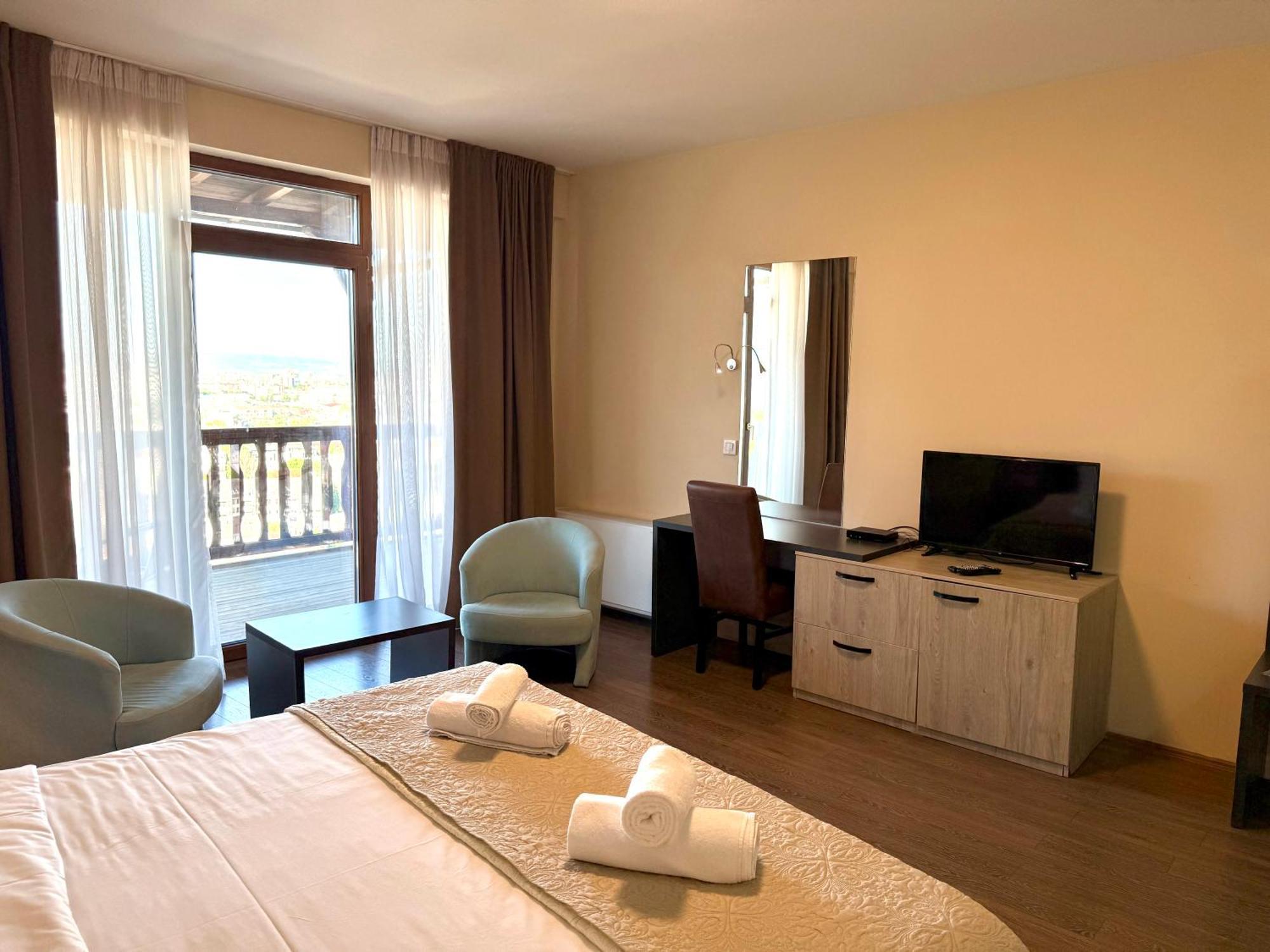 Villa Eleni Apartments Скоп'є Екстер'єр фото