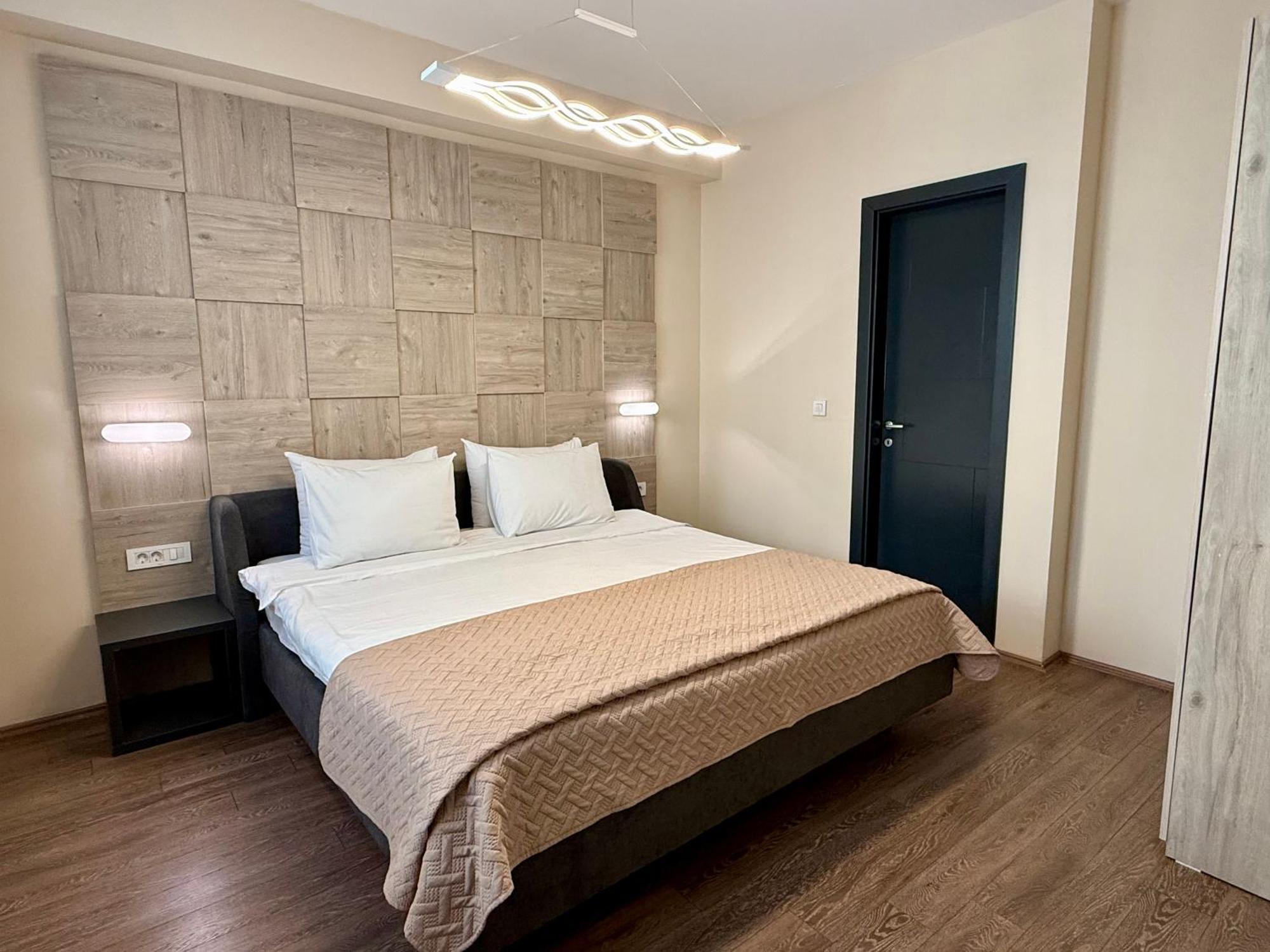 Villa Eleni Apartments Скоп'є Екстер'єр фото